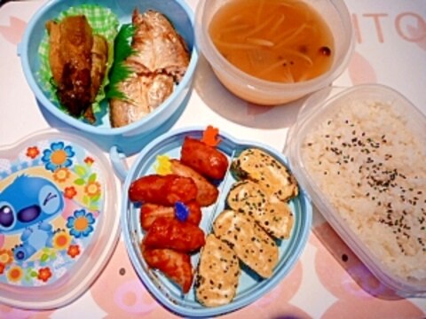 絶対失敗しない！出汁巻き卵入り、パパのお弁当♥